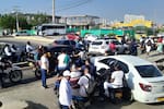 Bloqueo en vía La Cordialidad: comunidad de Villa Zuldany protestó por obras viales