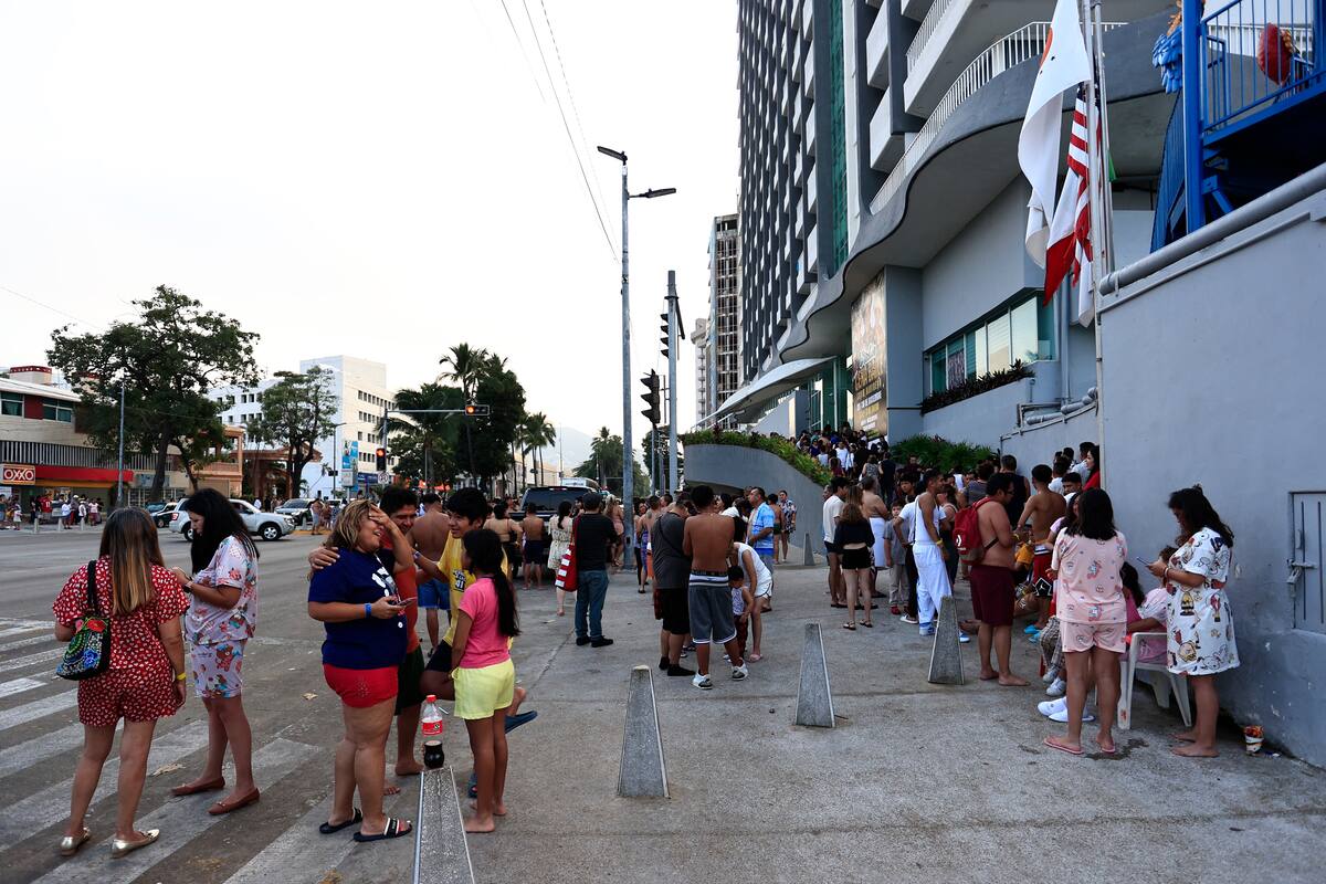 Aumenta número de fallecidos por fuerte sismo en México