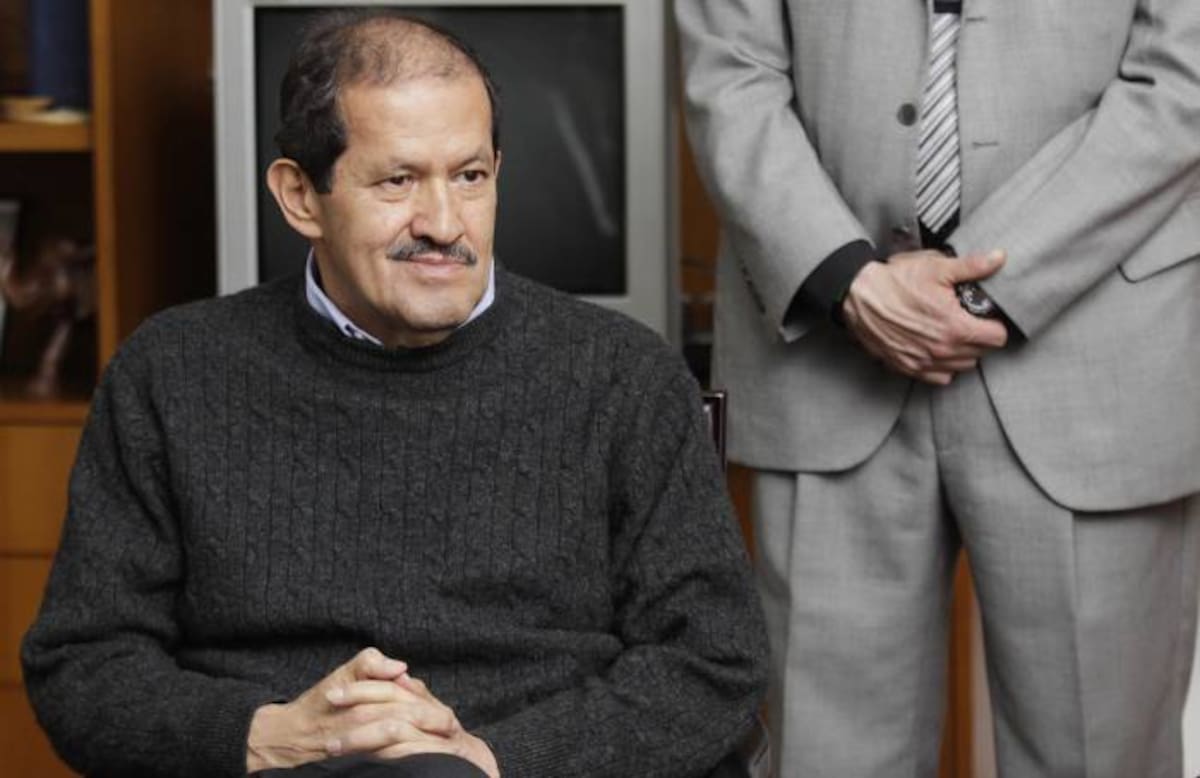 Angelino Garzón, vicepresidente de Colombia, estuvo en Cartagena durante la cadena de oración por la salud de Terán Dix. COLPRENSA