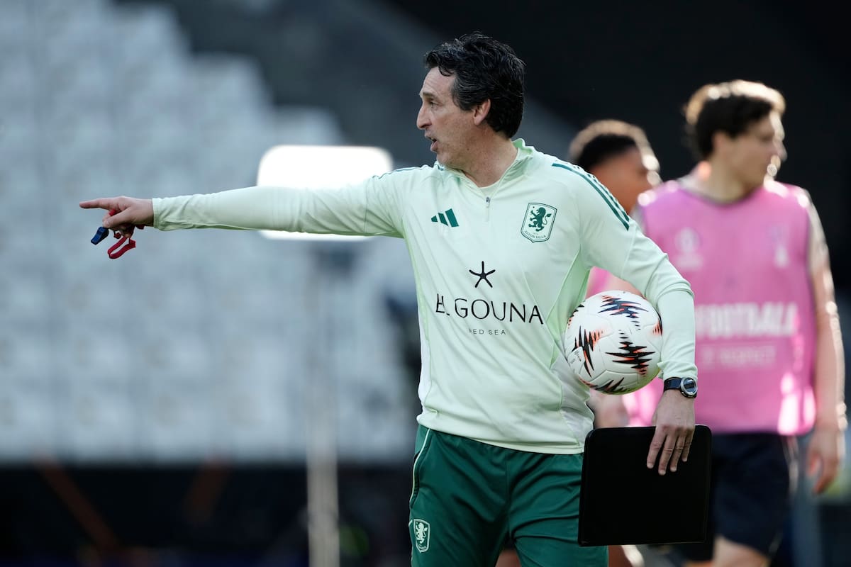 El entrenador del Aston Villa Unai Emery. //Foto, AP: Emrah Gurel
