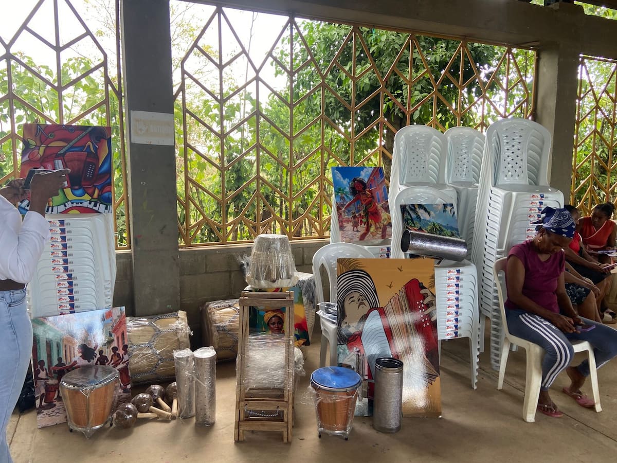 Unidad para las Víctimas entrega dotación en Bolívar. // Foto: cortesía - Unidad para las Víctimas