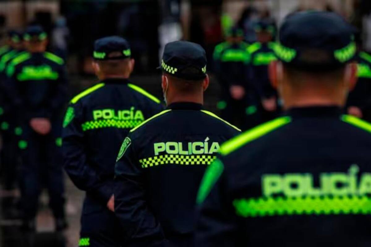 Capturan a 4 policías por el homicidio de un hombre en una estación