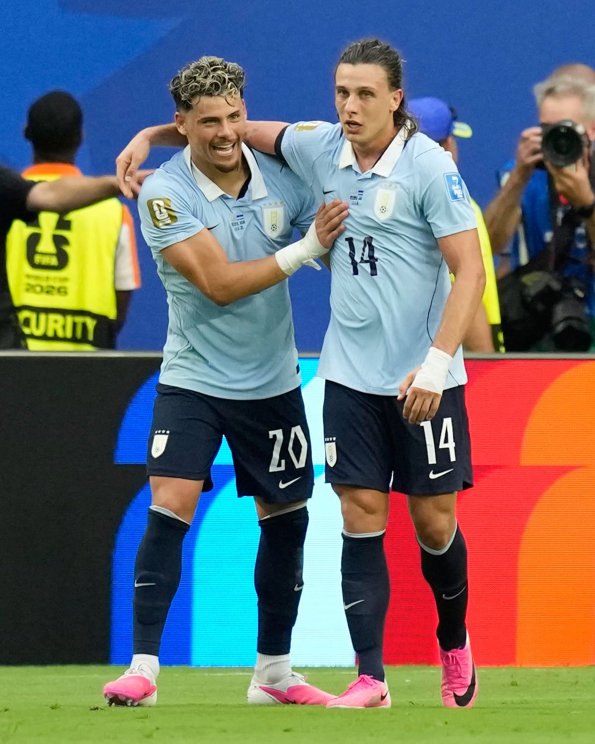 Uruguay se complicó la vida en el Mundial, tras su empate con Cabo Verde. //Foto, AP: Rebecca Blackwell