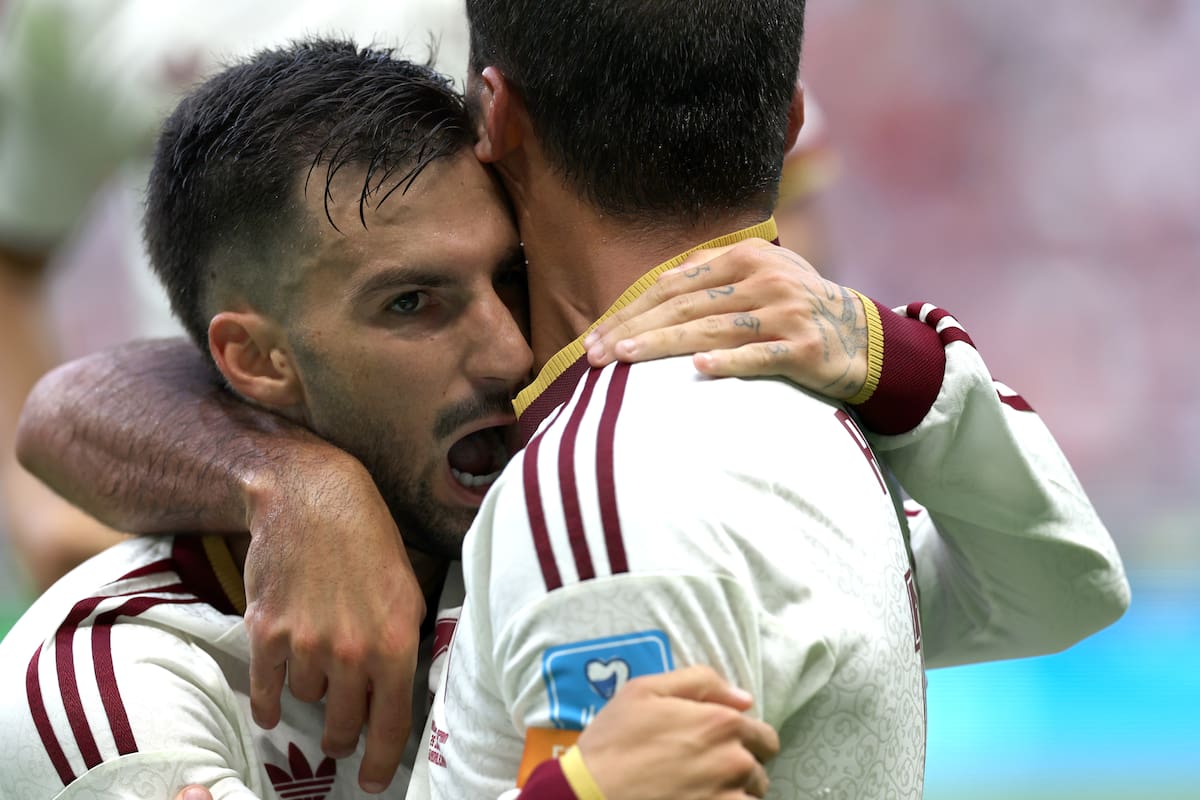 España avanzó a dieciseisavos del Mundial tras la victoria sobre Uruguay en México. //Foto, EFE: Alex Cruz