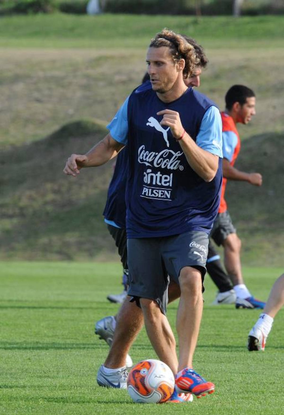 Diego Forlán, figura de Uruguay en las eliminatorias sudamericanas. AFP