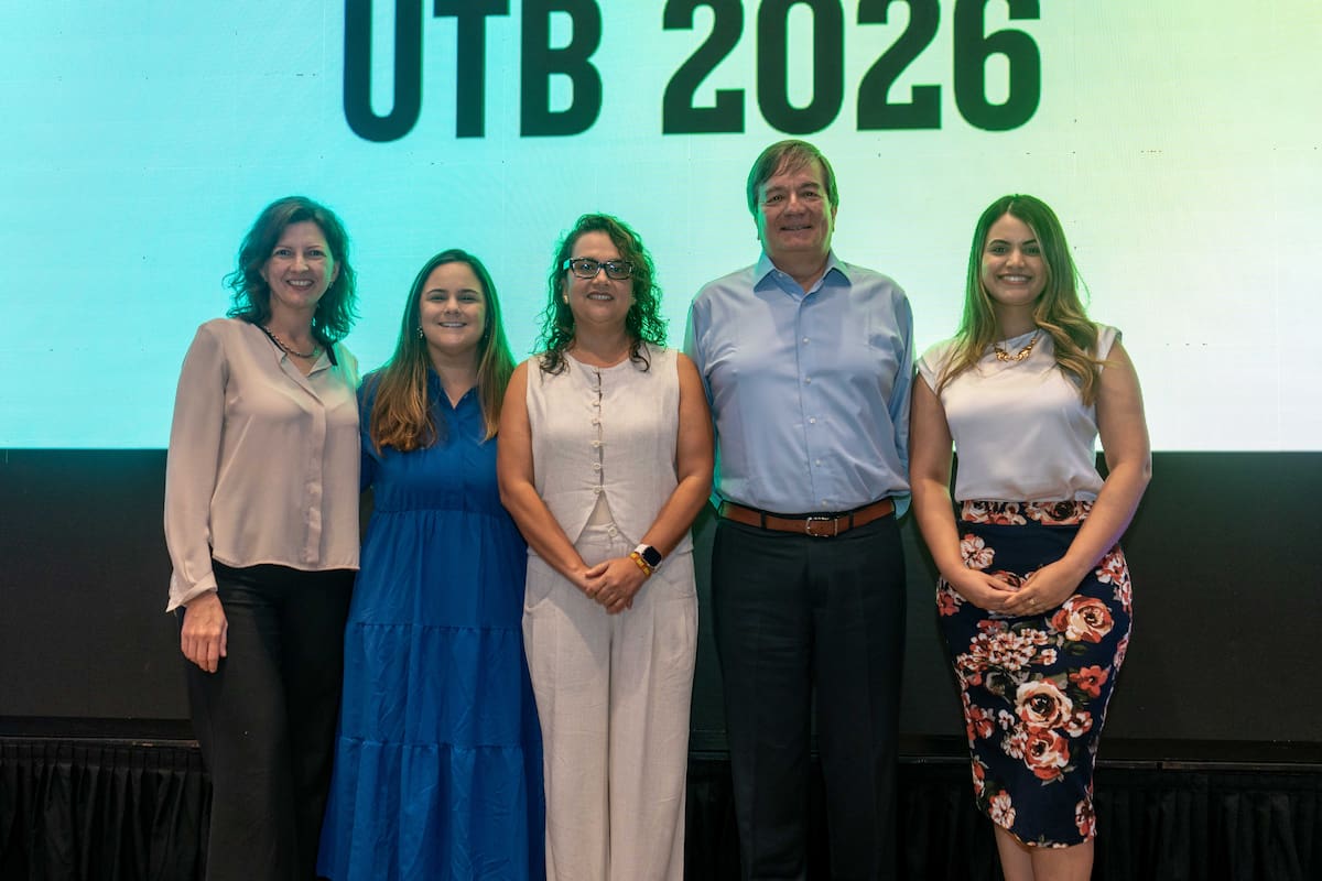 Graciela Franco, Cristina Bustillos, Lenny Romero, Alberto Roa Varelo y Geraldine Mutis.