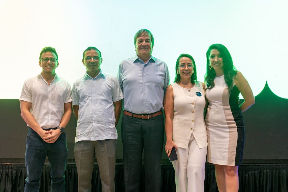 Luis Carlos Díaz, Hernando Altamar, Alberto Roa Varelo, Cristina Osorio y Carolina Gómez.