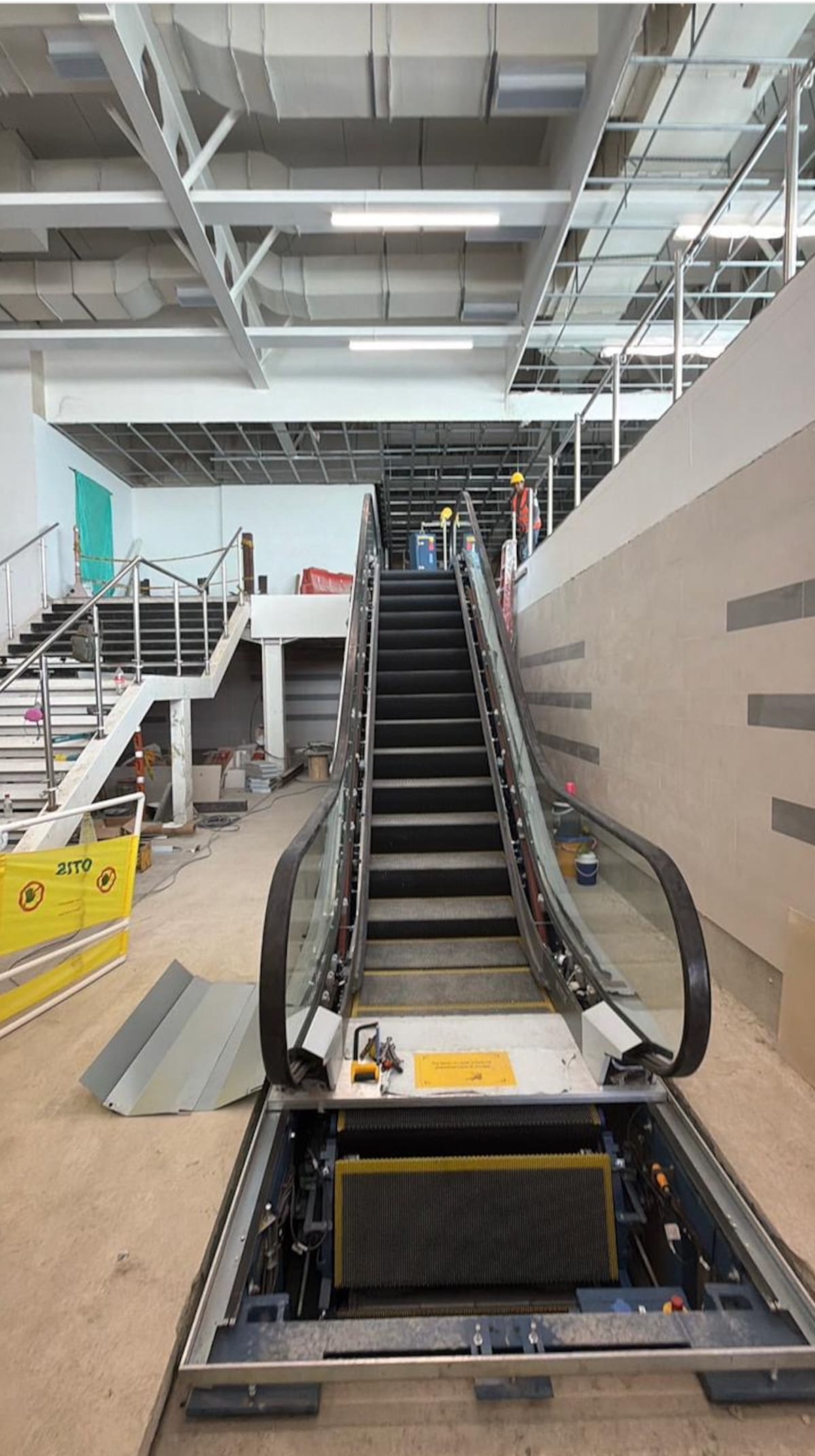 El nuevo ingreso a inmigración del Aeropuerto Internacional Ernesto Cortissoz contará con ascensor y escalera eléctrica.//Cortesía Alcaldía de Barranquilla.