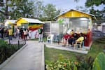 Vendedores ambulantes estrenan módulos comerciales el Complejo Deportivo Alameda La Victoria
