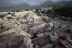 Casi mil muertos en Venezuela: así avanza el cuarto día de emergencia