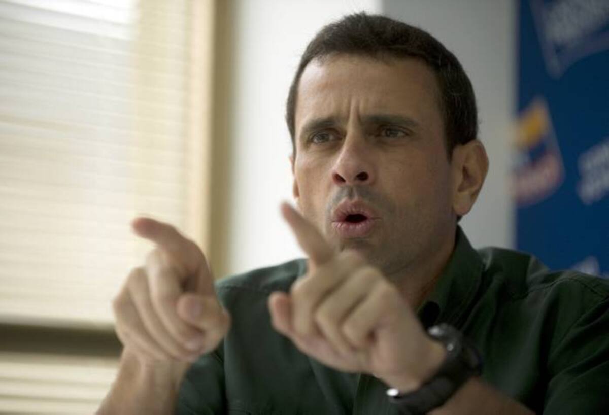 "Hoy somos un país que importa prácticamente todo, lo que quiere decir que quienes se benefician con la incorporación de nuestra Venezuela a otros mercados son trabajadores de otros países, no son los venezolanos" Henrique Capriles AFP JUAN BARRETO