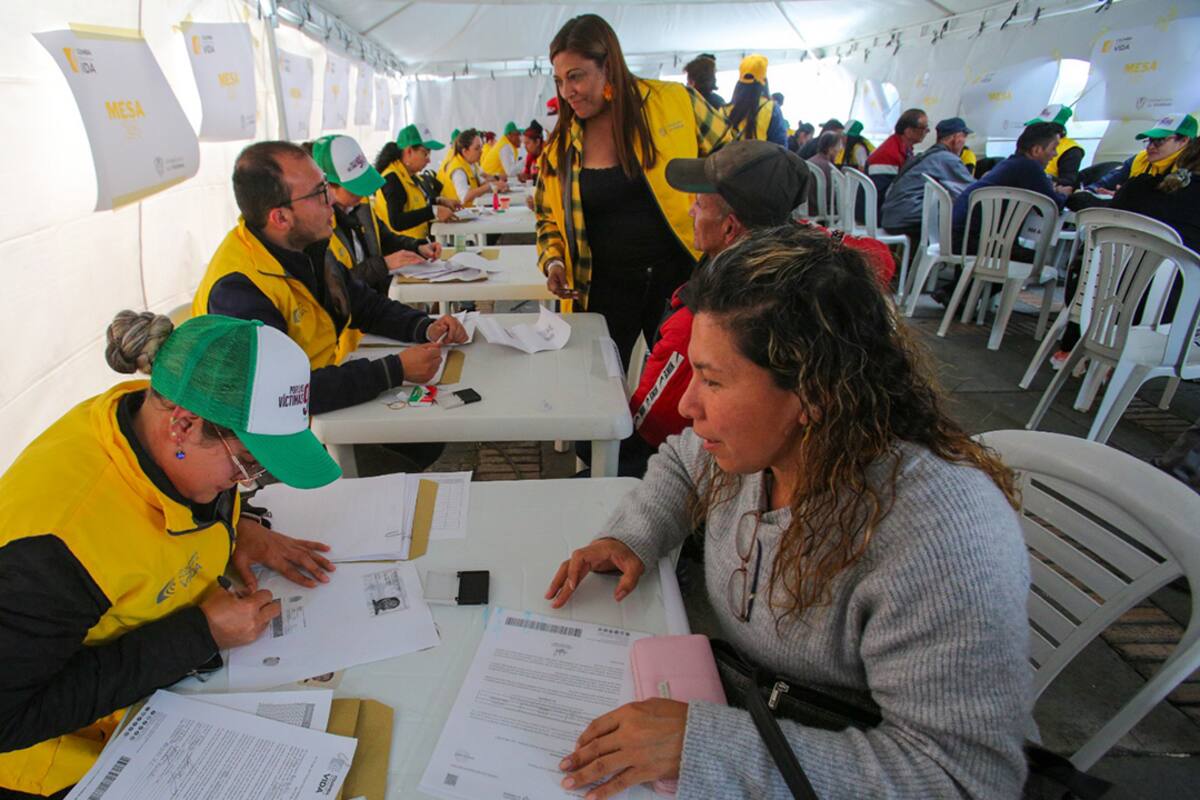En dos años, Gobierno Petro ha indemnizado a 330 mil víctimas