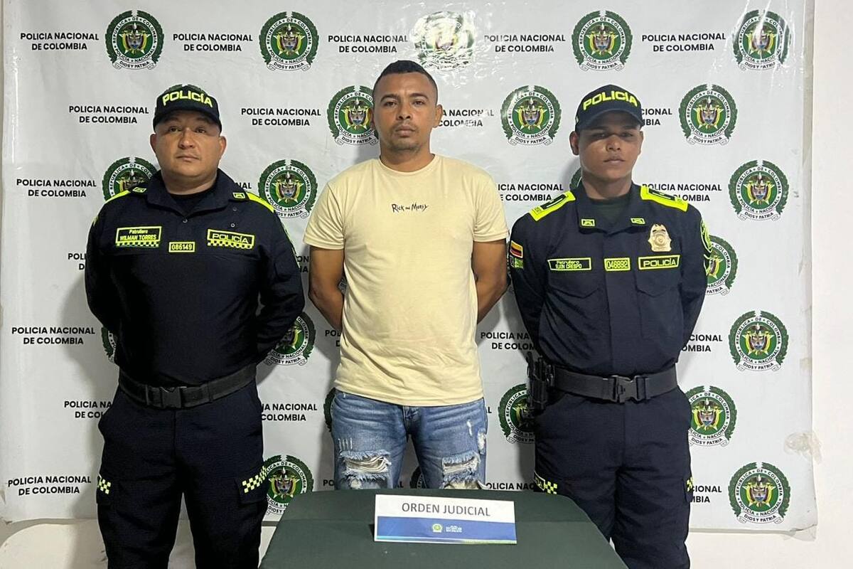 Capturan a hombre por intentar incendiar la casa de su expareja y su hijo