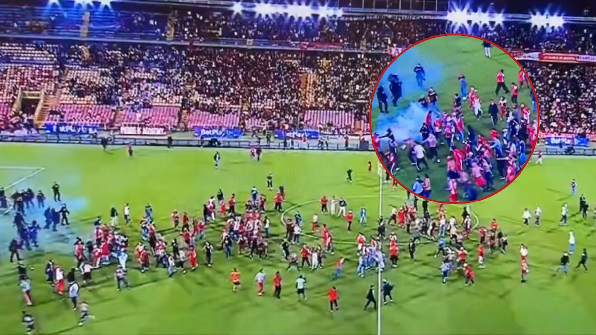 Videos: batalla campal en El Campín entre hinchas de Santa Fe y América de Cali obligó a suspender el partido. Foto: Capturas de pantalla videos transmisión Win Sports.