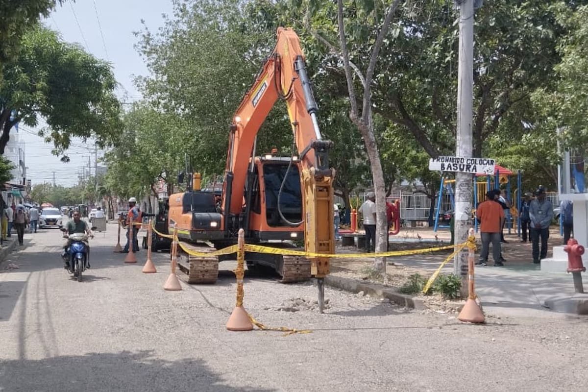 Empieza intervención de vía principal de Villas de La Candelaria tras casi 20 años de espera