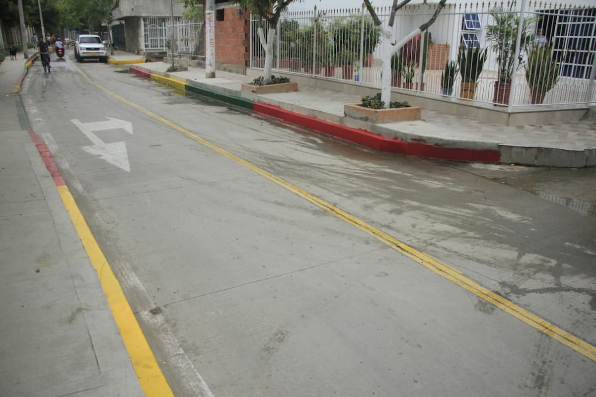 La Transversal 75 de Villas de La Candelaria. // Foto: Julio Castaño.