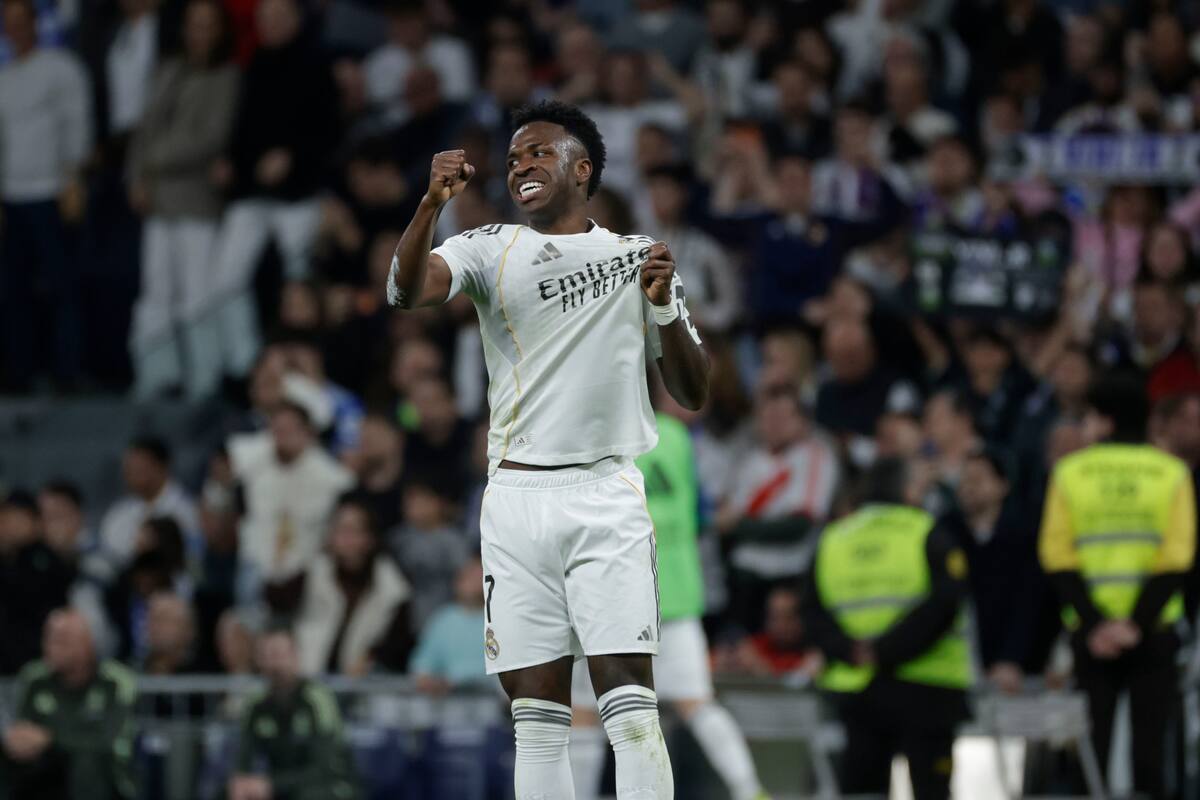 Vinícius Jr metió dos goles en la victoria de Real Madrid sobre Atlético de Madrid en LaLiga. //Foto, EFE: Juanjo Martín