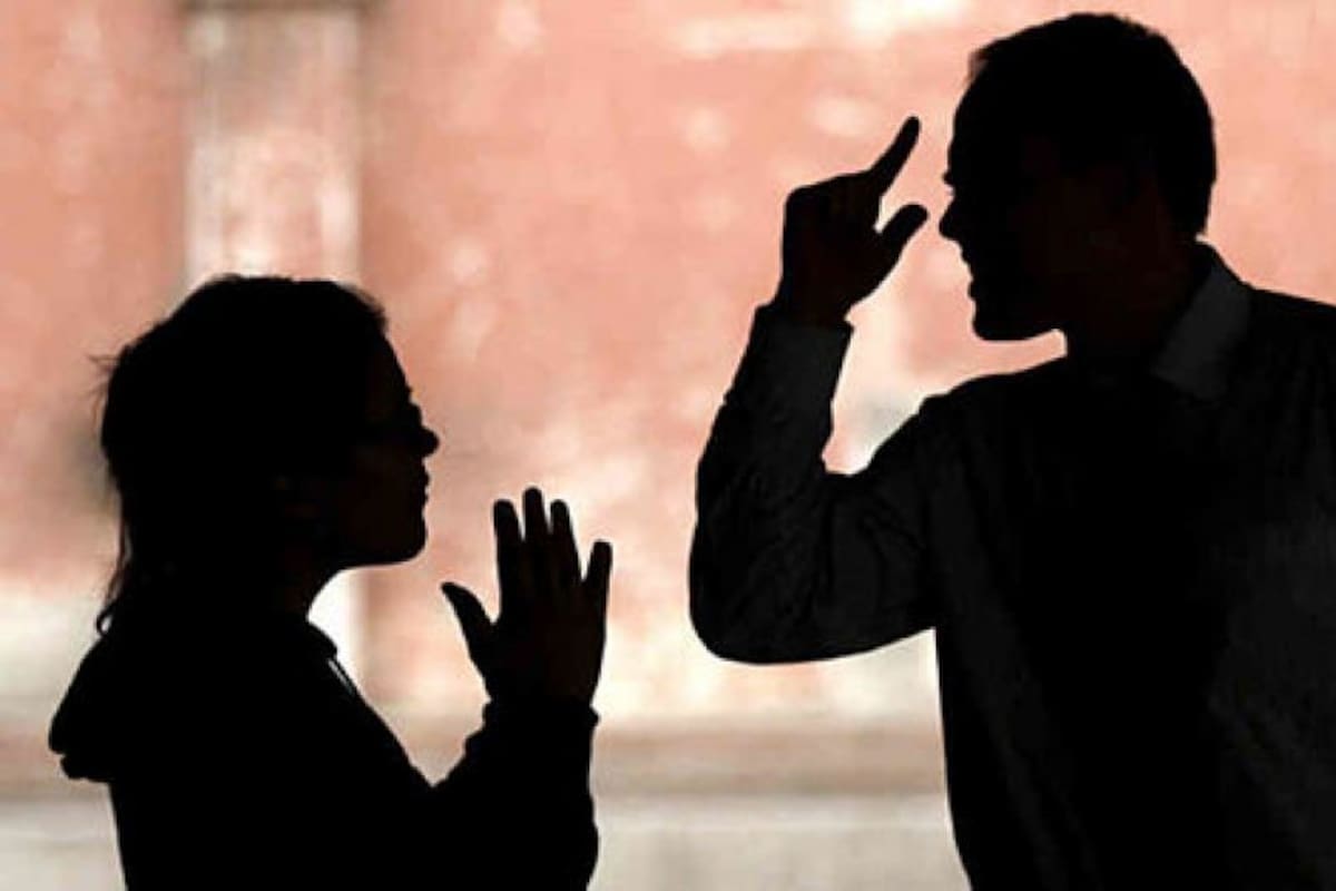 Foto de referencia de violencia intrafamiliar.