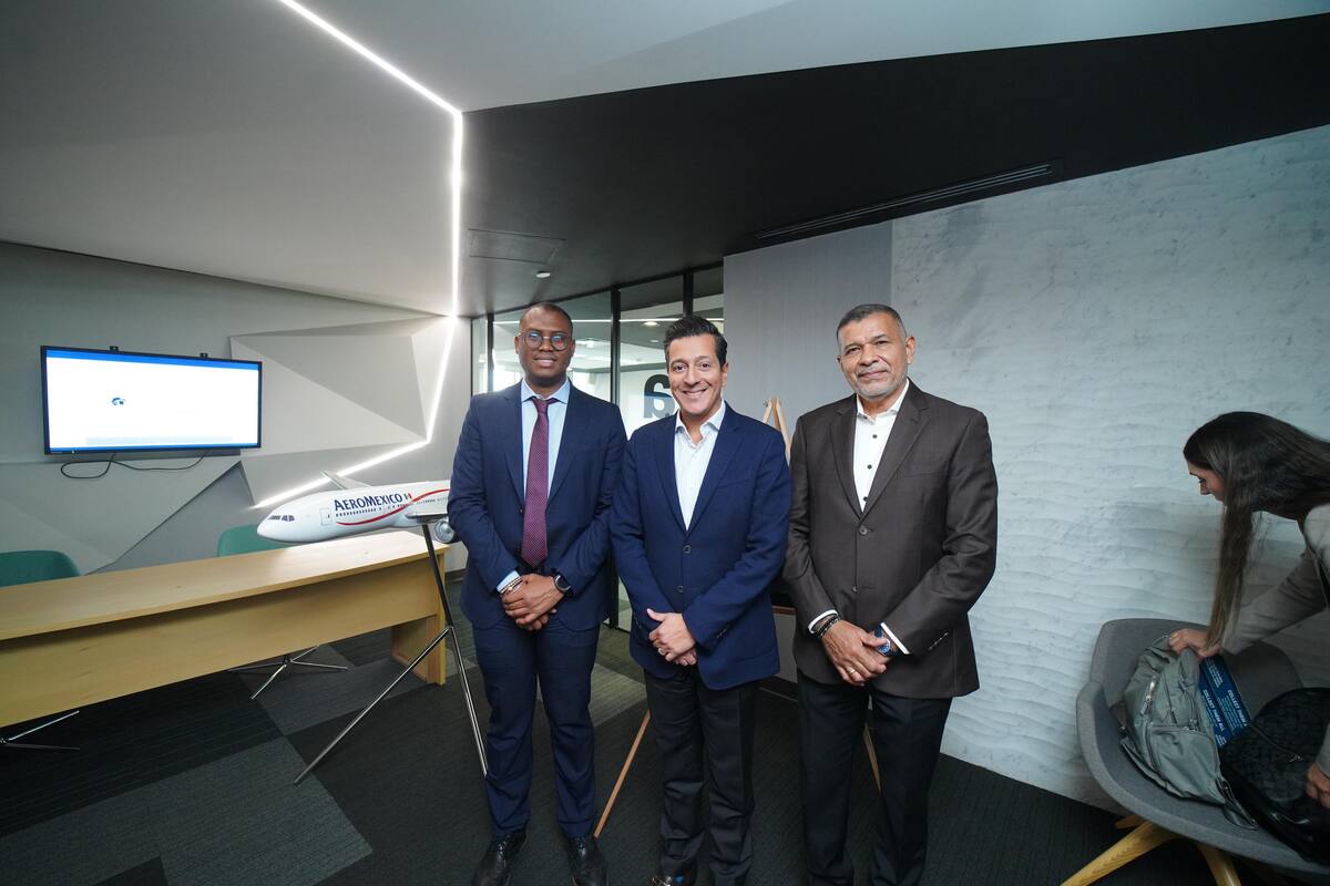 Milton Pereira, Giancarlo Mulinelli y Edilson Posada.