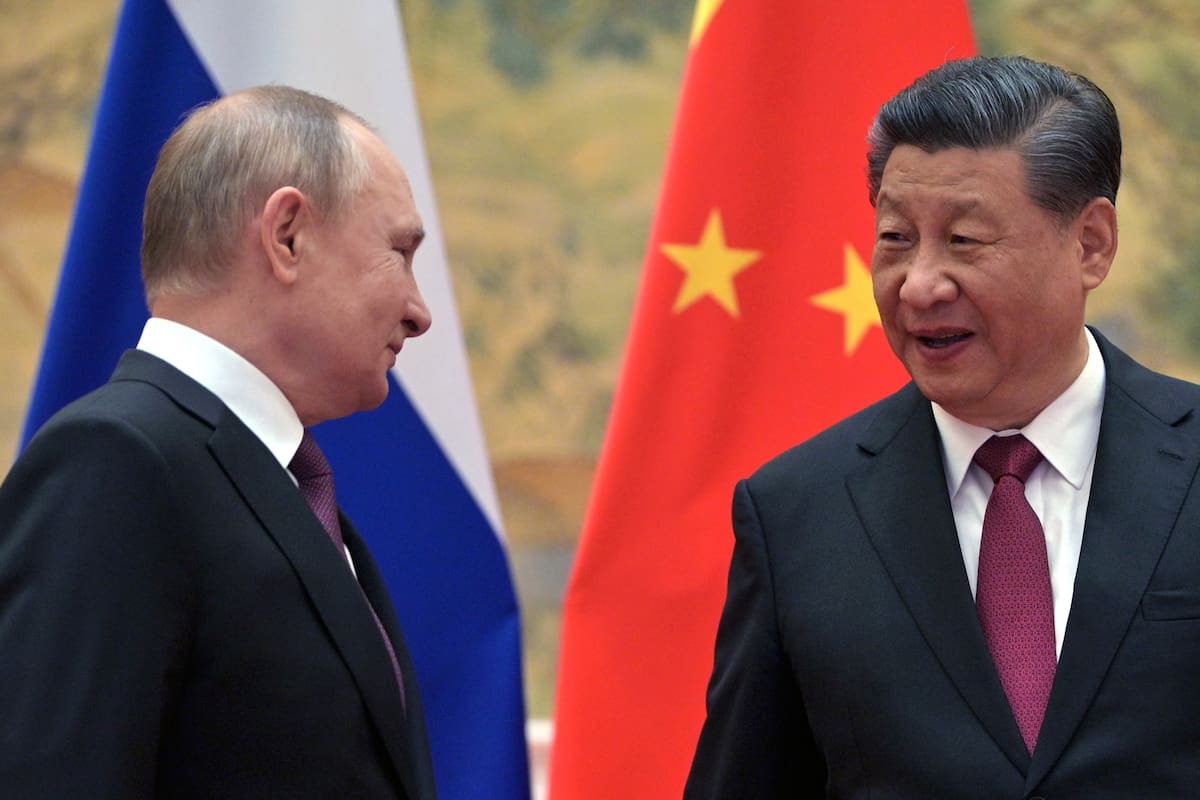 Xi Jinping recibe a Vladímir Putin en China luego de la visita de Donald Trump