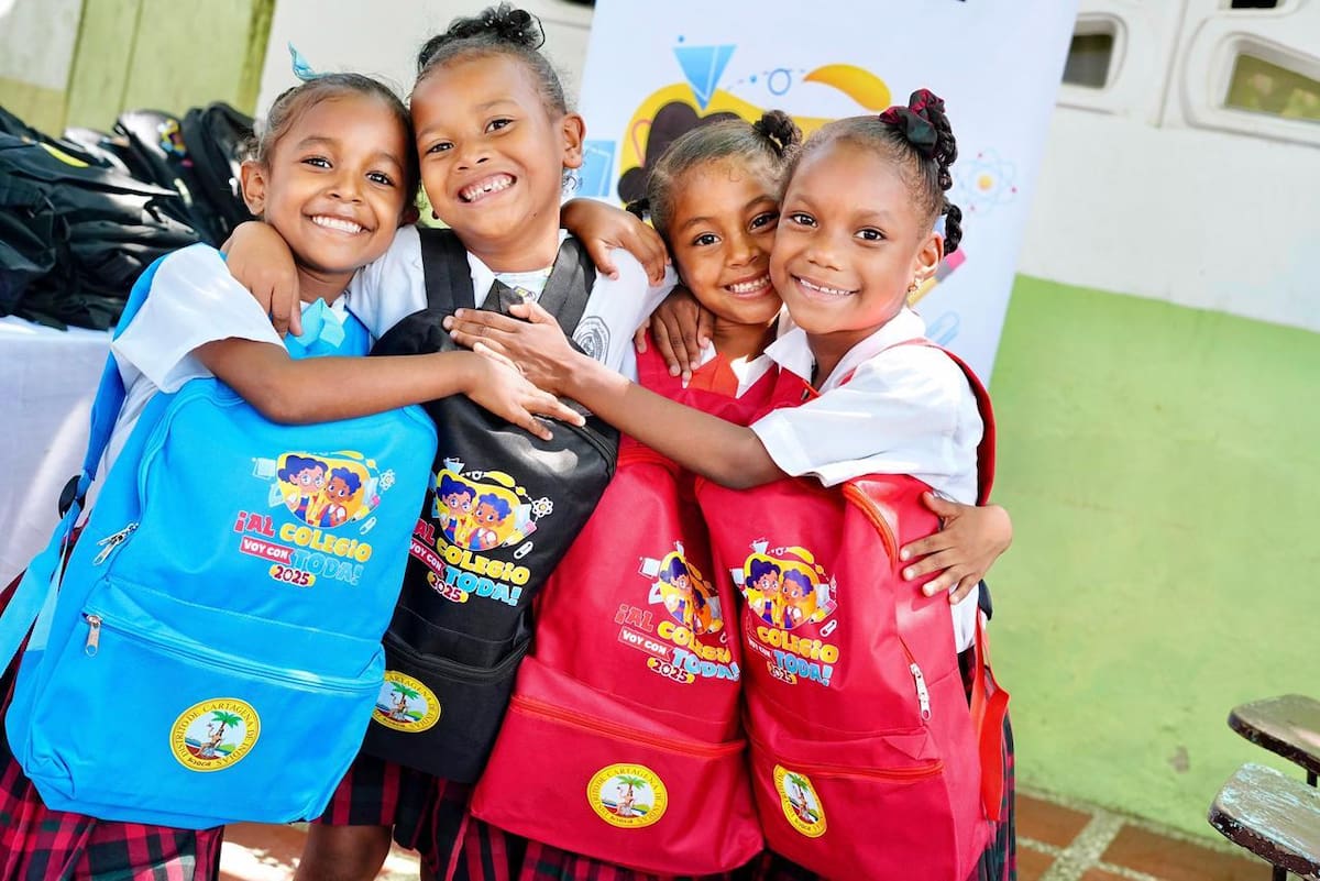 Vuelve ‘Al Colegio Voy con Toda’ para apoyar el regreso a clases en Cartagena. // Foto: cortesía Alcaldía