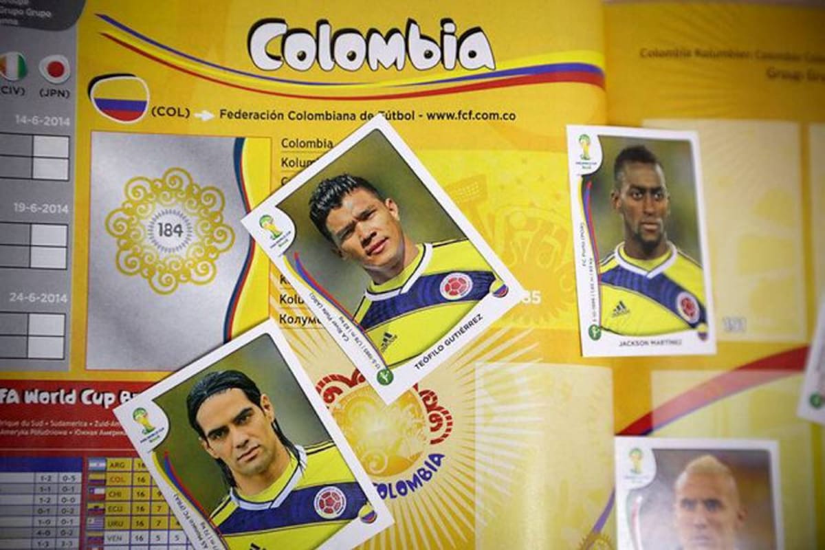 Llenar el álbum de los Mundiales es una tradición en cada cita mundialista para los más aficionados. //Archivo
