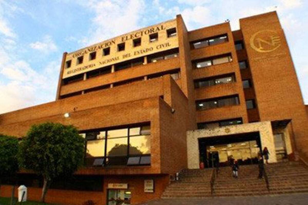 Fuerte tiroteo frente a la Registraduría: testigos habrían identificado a los responsables