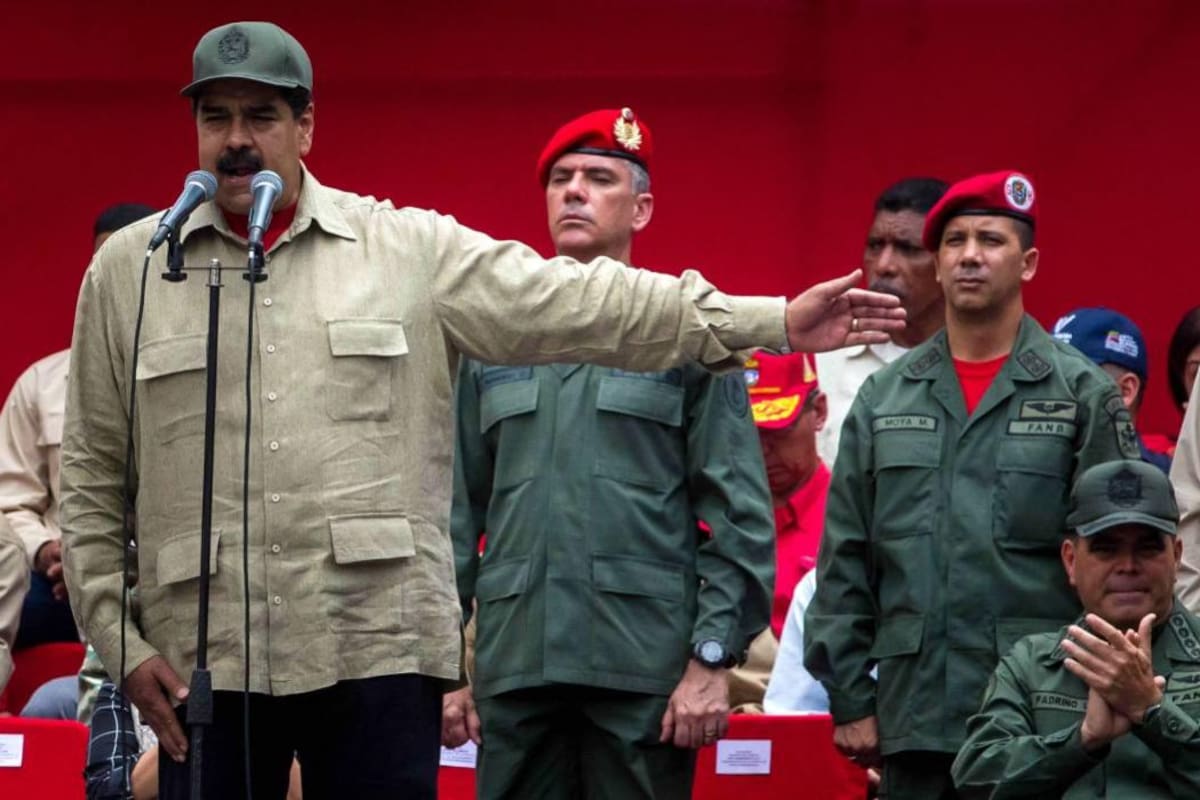 Maduro quiere fortalecer la defensa armada de Venezuela