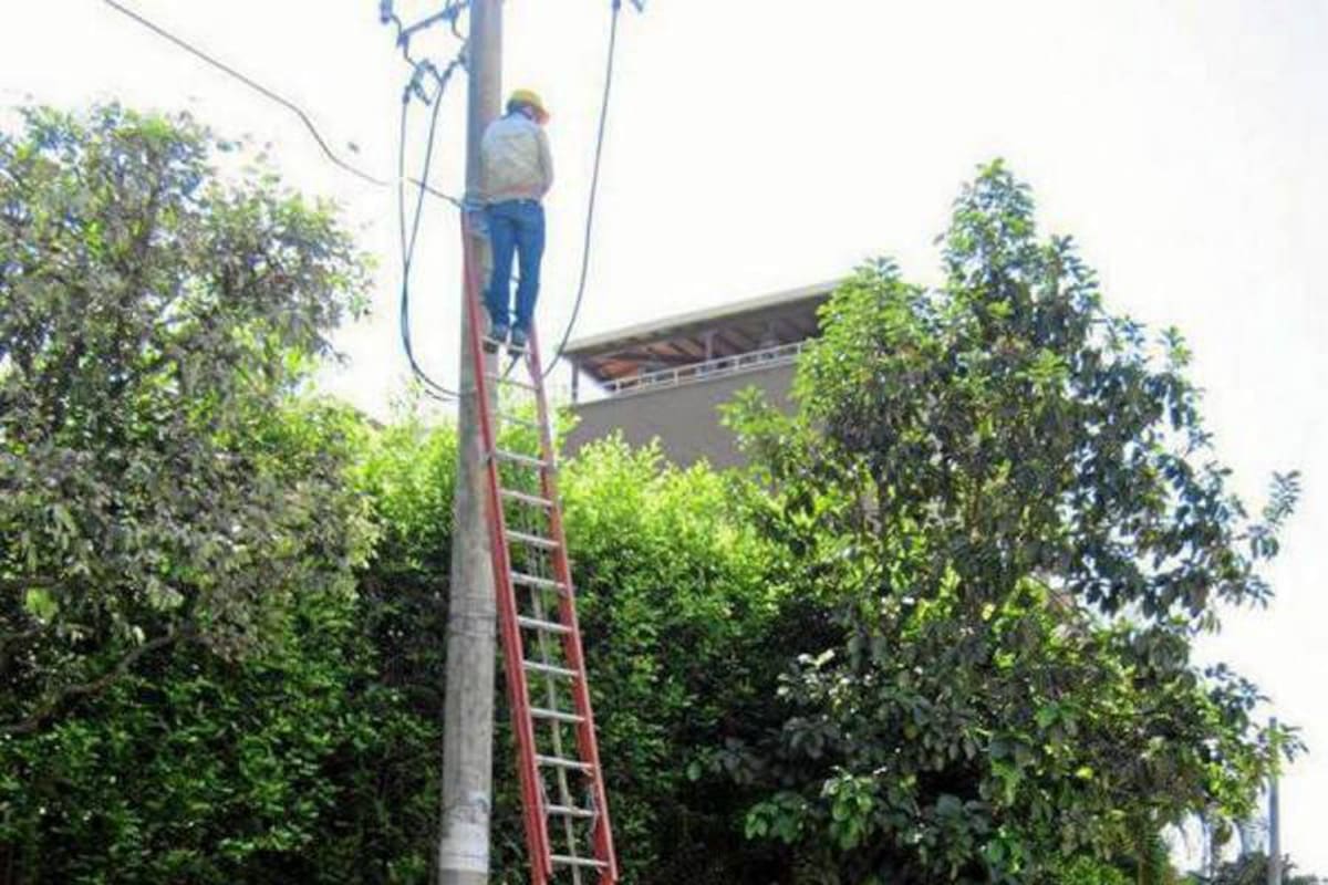 Falleció electricista al caer de un poste de luz (Foto: Archivo/ VANGUARDIA LIBERAL)