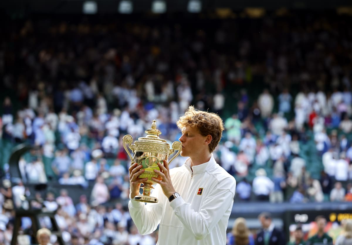 Jannik Sinner conquistó Wimbledon. //Foto, EFE: TOLGA AKMEN