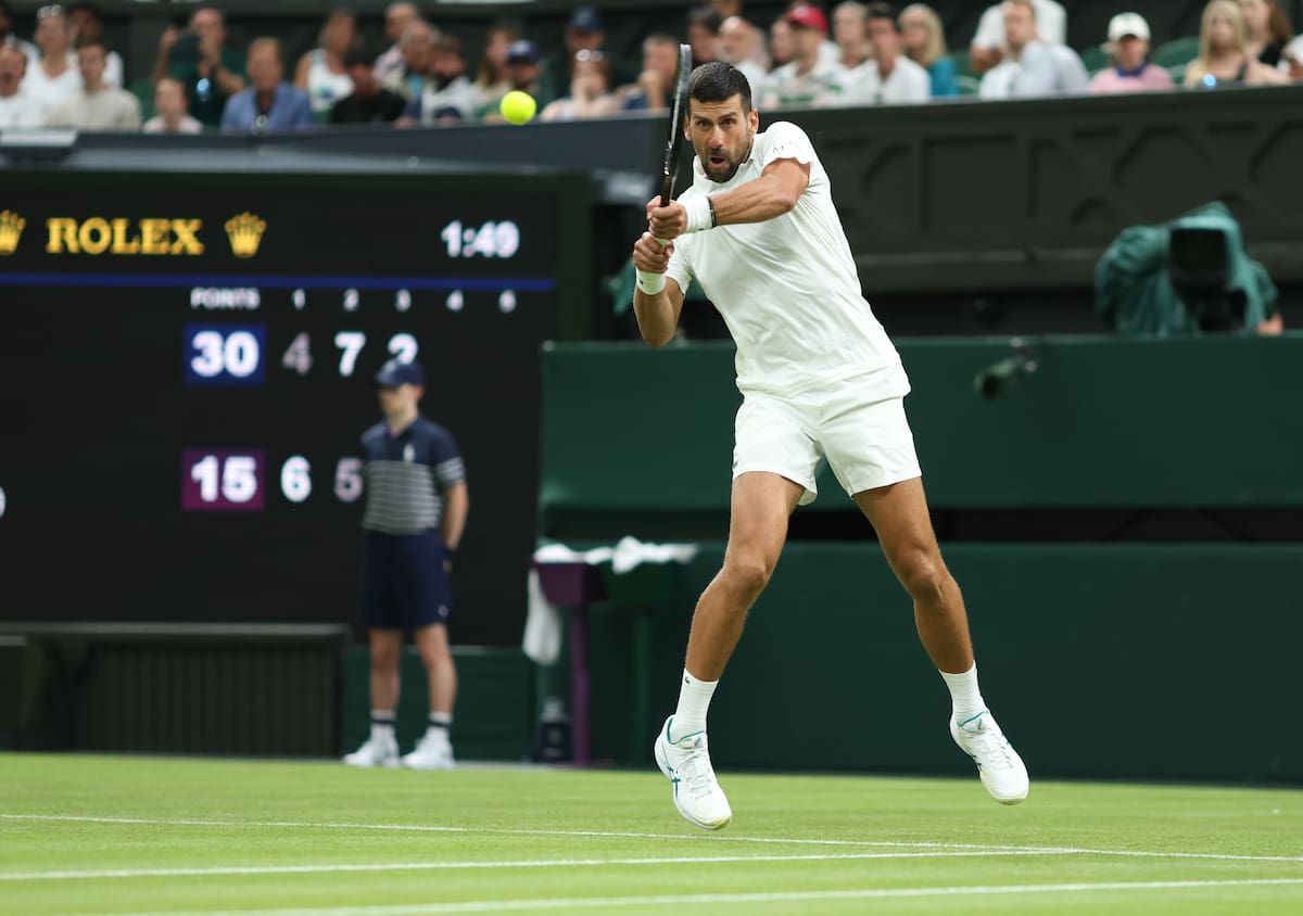 Djokovic evita el golpe y supera un complicado debut en Wimbledon. // Foto: EFE/EPA/ADAM VAUGHAN.