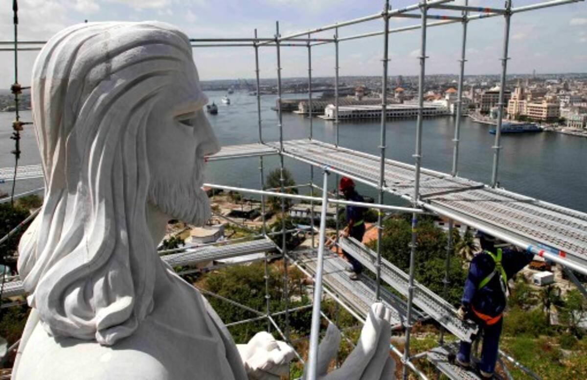 El Cristo gigante de La Habana. AP