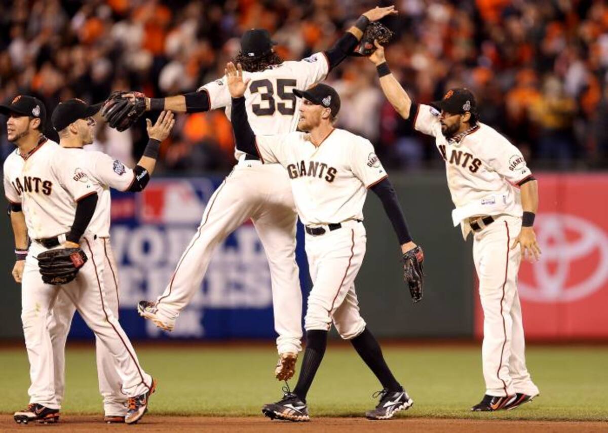 Los Gigantes de San Francisco tomaron ventaja en la Serie Mundial ante los Tigres de Detroit, luego de derrotarlos por 8-3. AFP Christian Petersen