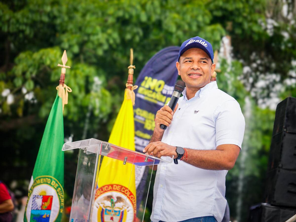 Yahir Acuña plantea crear bolsa regional para subsidiar el servicio eléctrico.
