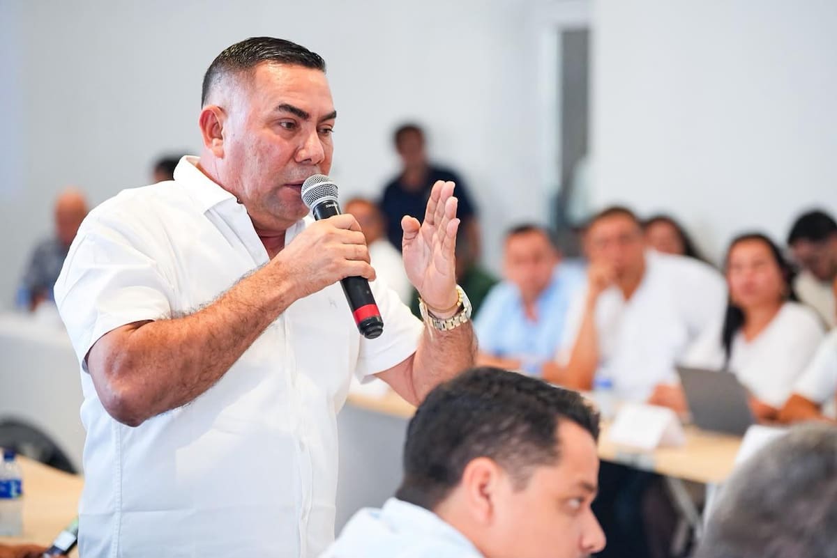 Yamil Arana alerta por posible colapso energético en Bolívar. // Foto: cortesía de la Gobernación de Bolívar.
