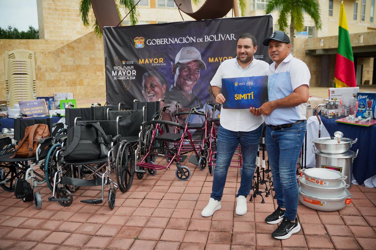 Gobernación de Bolívar dota hogares de adultos mayores en ocho municipios