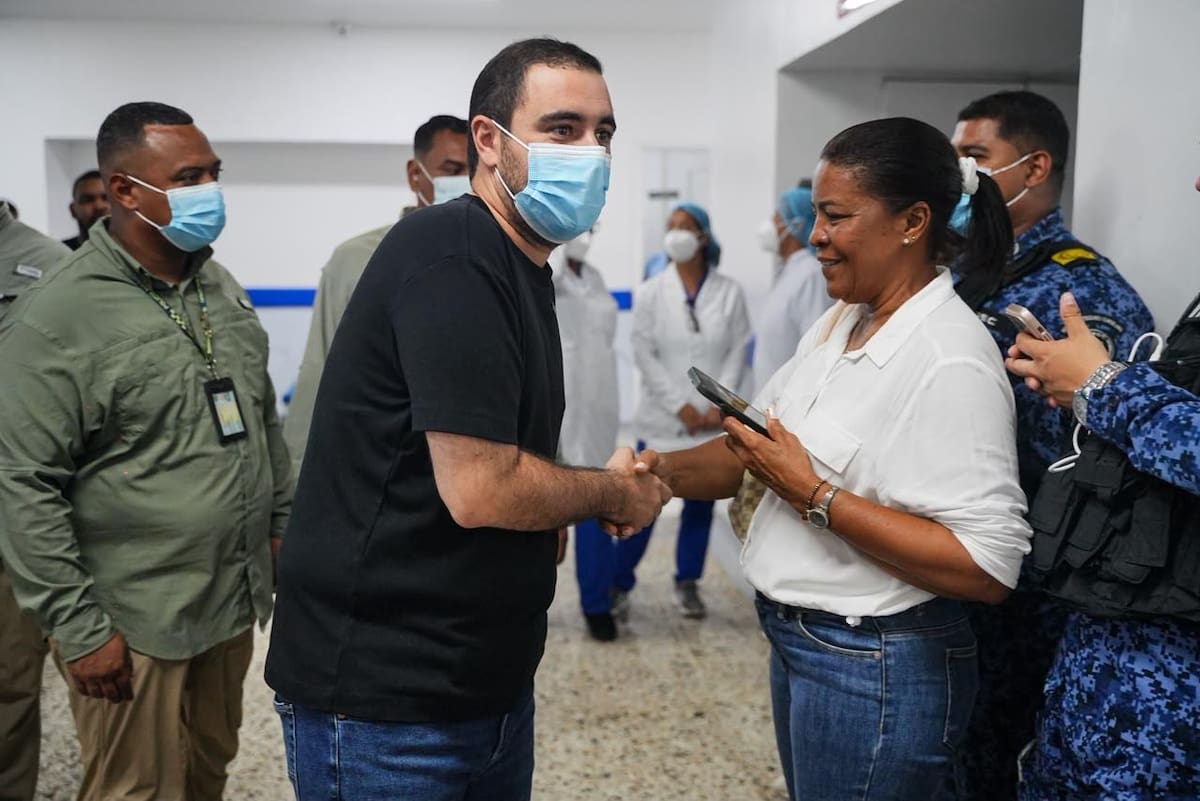 Para el gobernador Yamil Arana estos proyectos son de suma importancia debido al papel que tiene el HUC en la región Caribe // Cortesía: Gobernación de Bolívar.