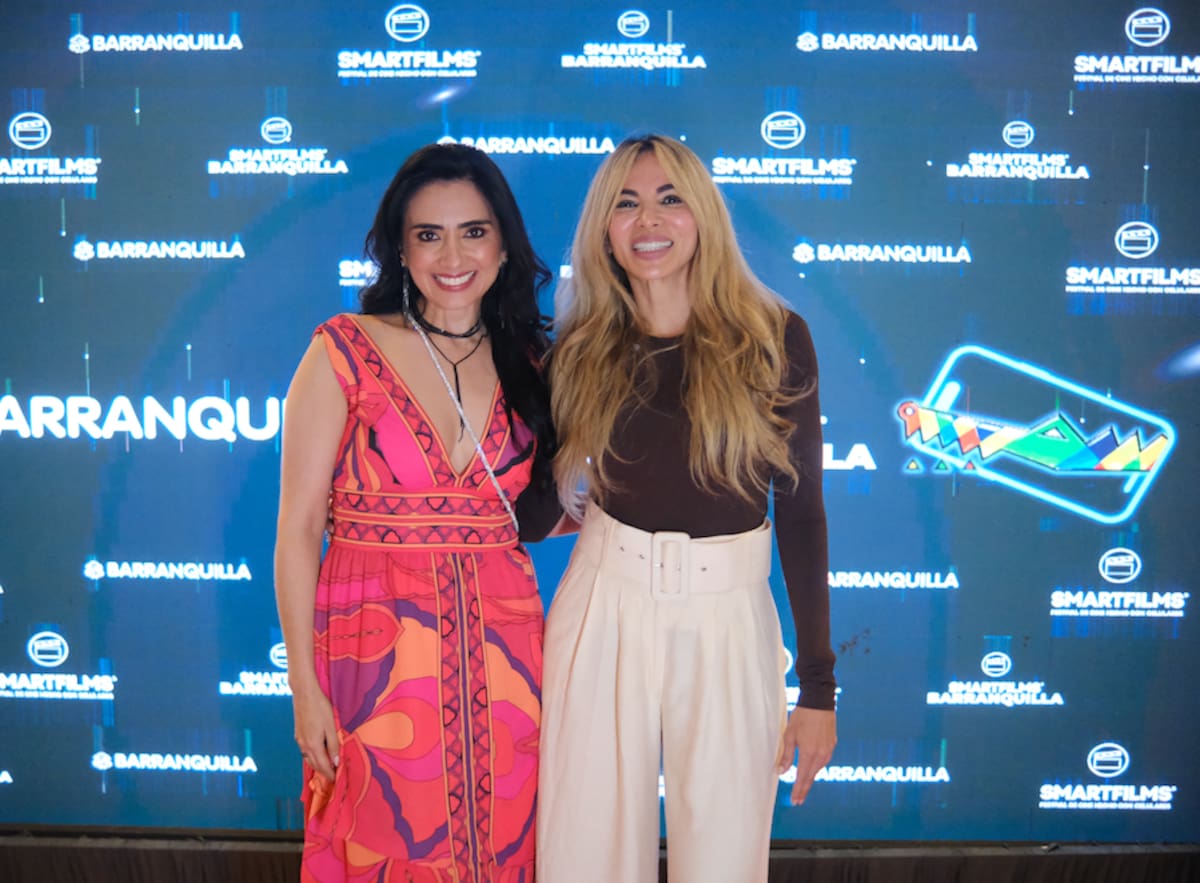 Yesenia Valencia, CEO de SMARTFILMS®, y Ana María Aljure, gerente de Ciudad de Barranquilla, durante la presentación del evento.//Cortesía Smartfilms®.