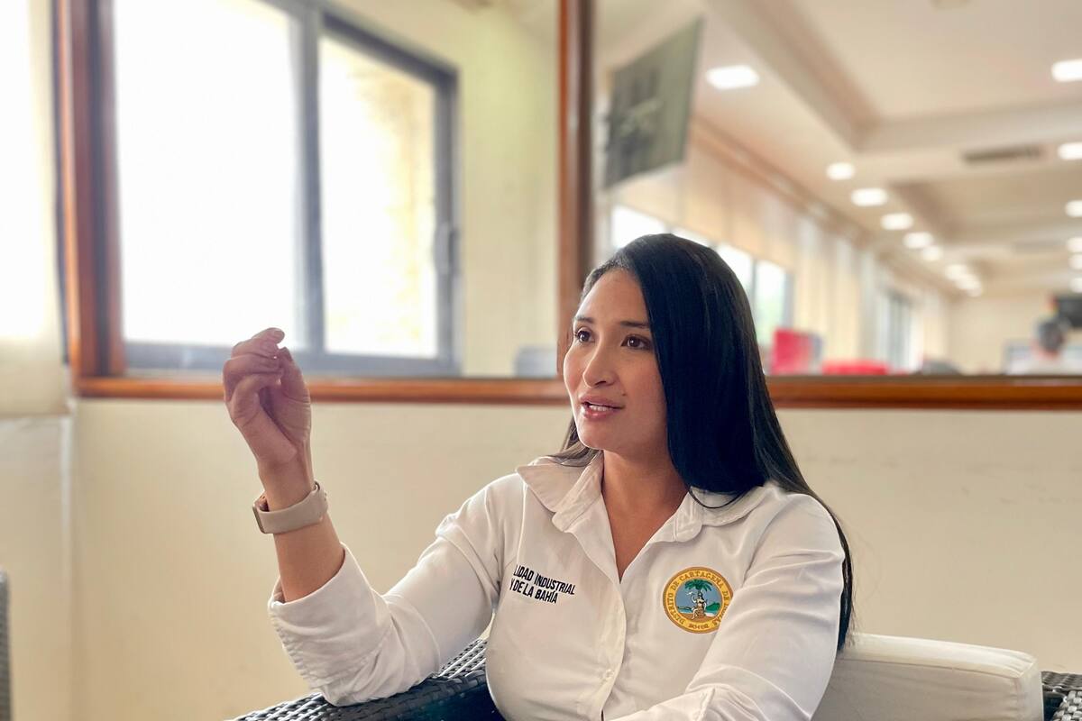 Alcaldesa local 3 habla de borrador para contrato de obras deportivas