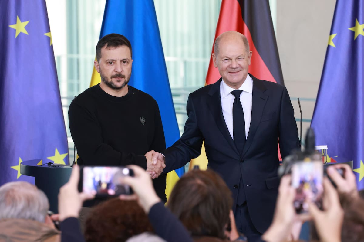 Zelenski insta a Alemania a mantener la ayuda para lograr la victoria