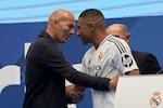 Kylian Mbappé le dio la bienvenida a Zinedine Zidane a Francia: esto le dijo