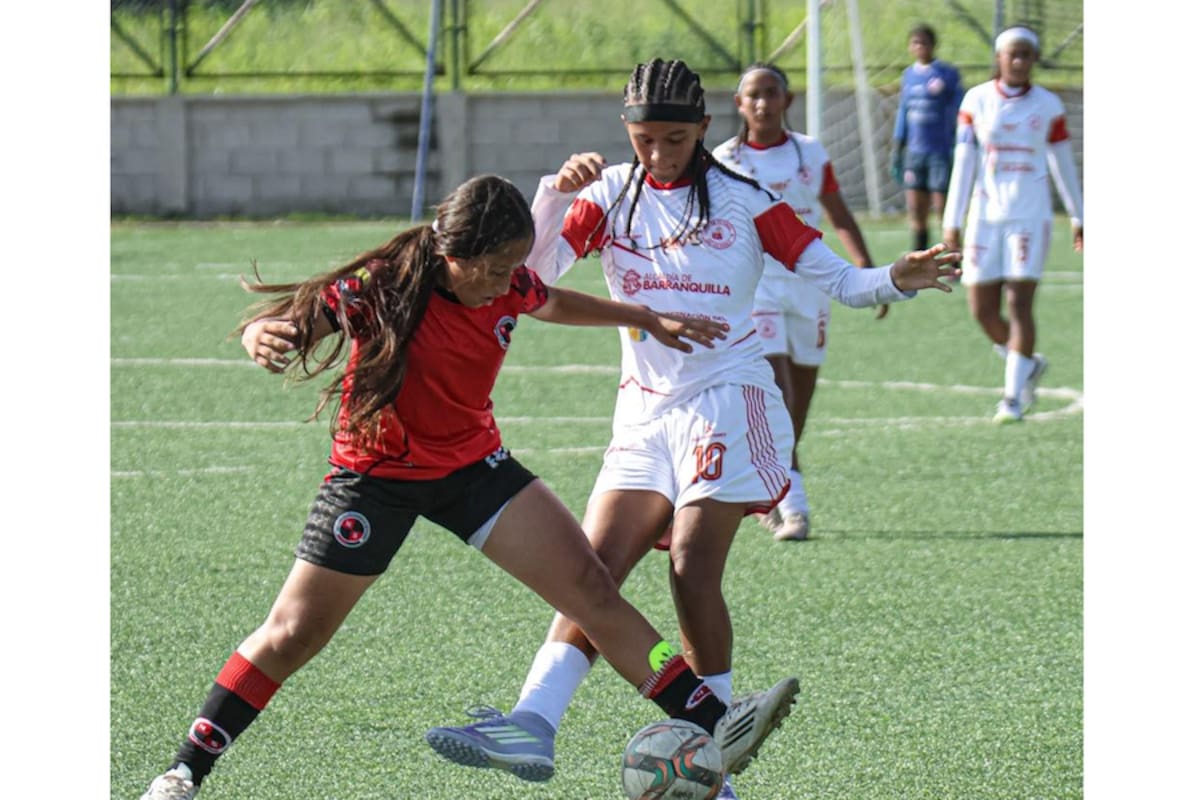 Antioquia y Norte de Santander debutan con triunfo en zonal femenino de fútbol